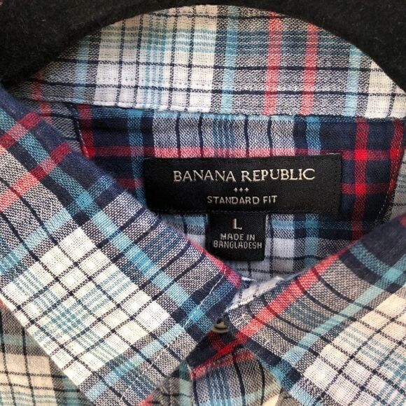 Banana Republic Standard Fit LS Button Down Shirt - Picture 3 of 4